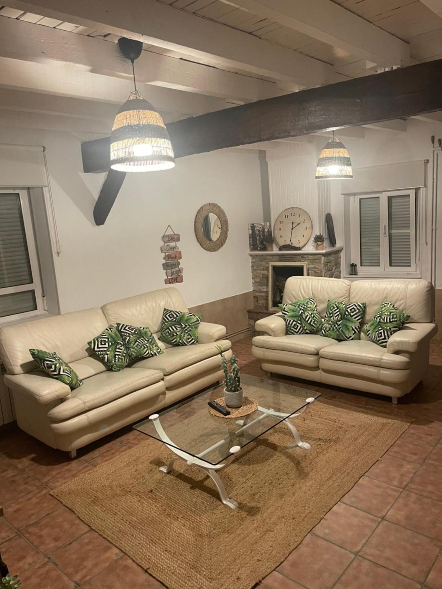 Vila Casa En Laredo Exteriér fotografie